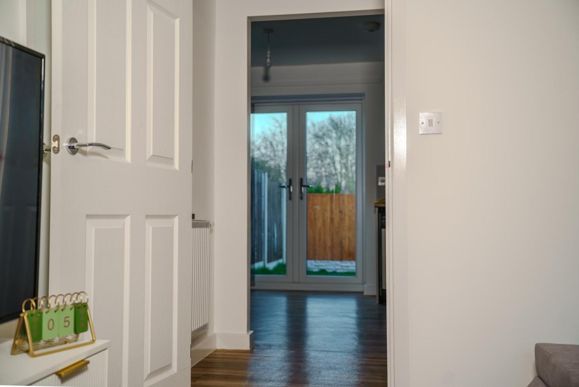 Stylish 2-bedroom Newbuild