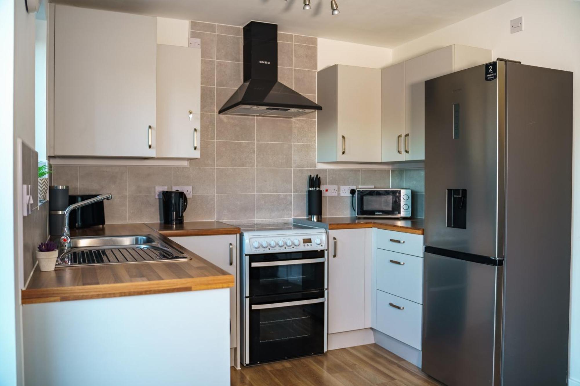 Stylish 2-bedroom Newbuild Holiday home Birmingham